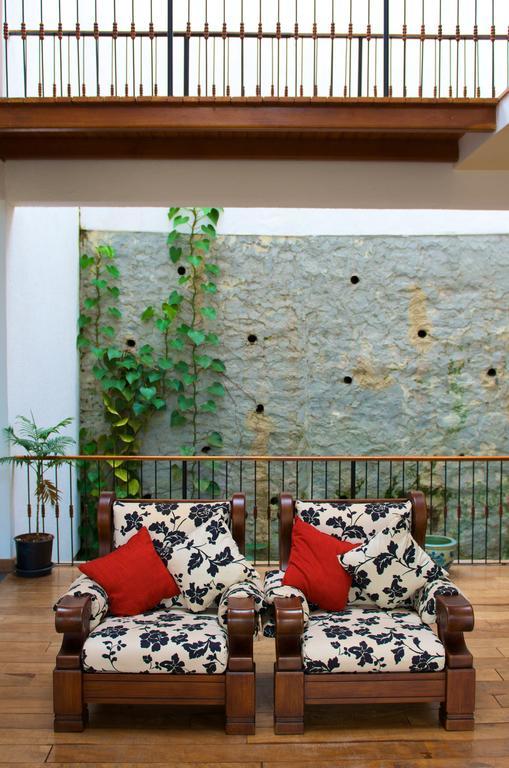 Yoho Home Away Home Κάντι Εξωτερικό φωτογραφία