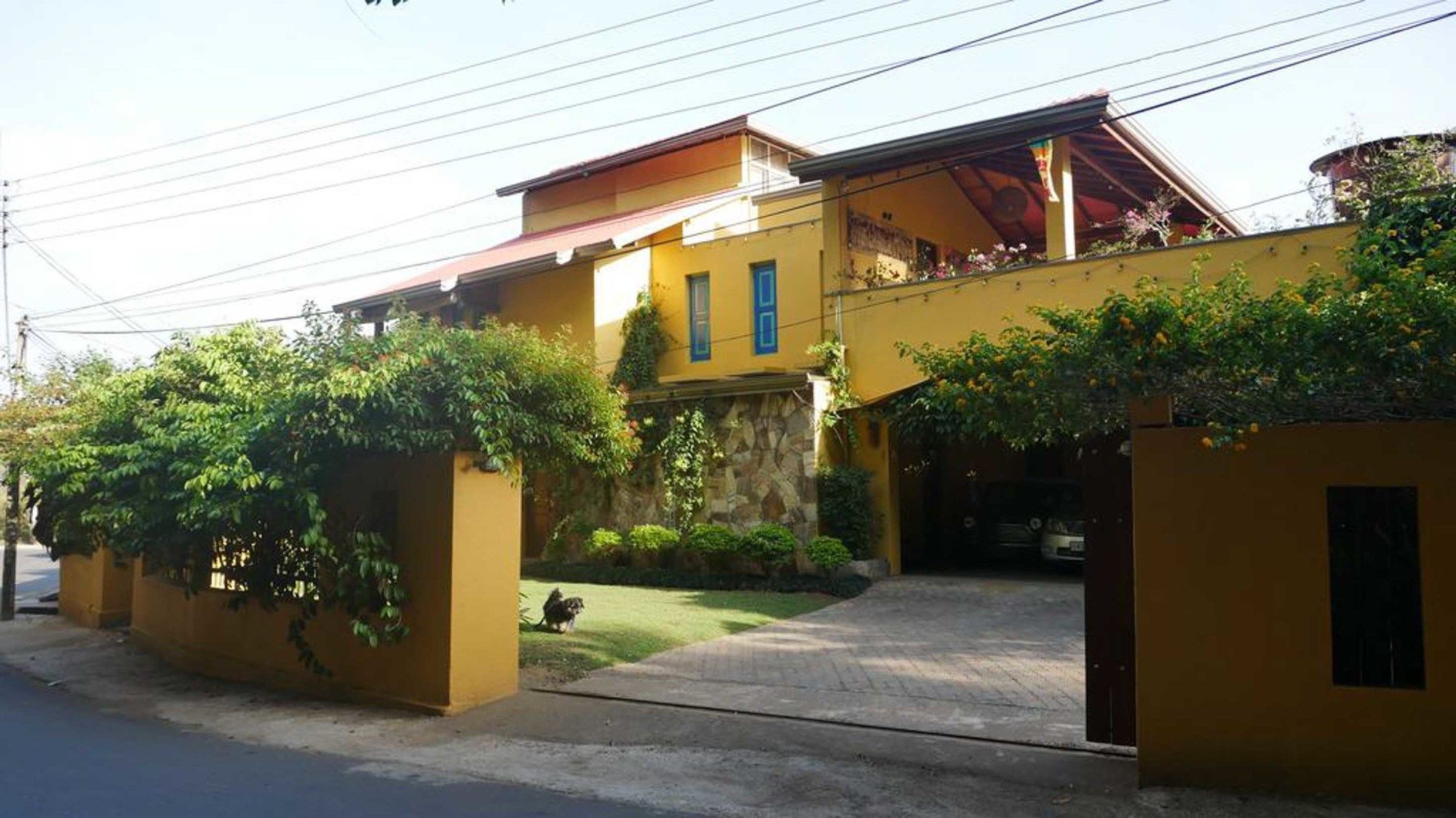 Yoho Home Away Home Κάντι Εξωτερικό φωτογραφία
