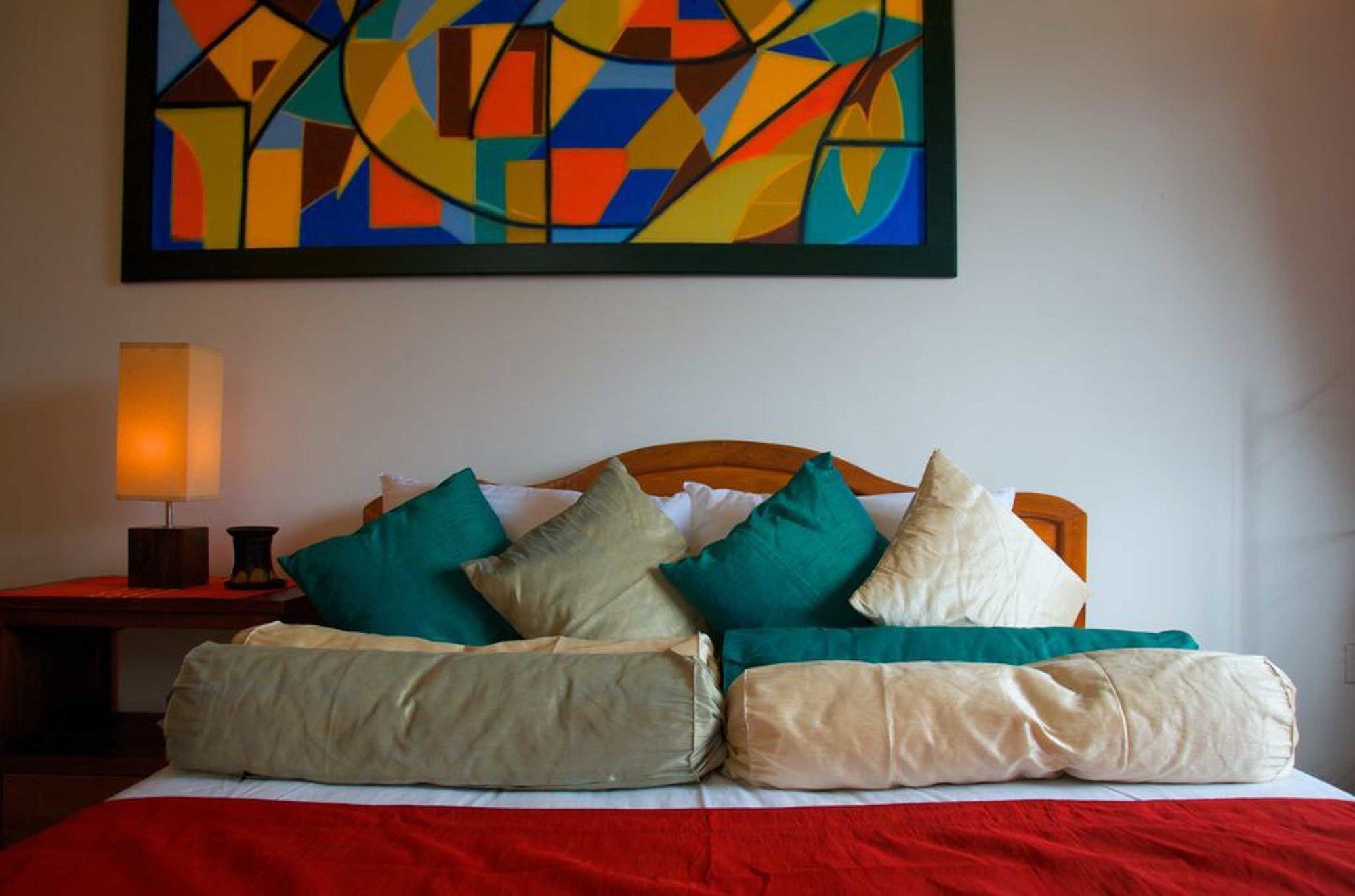 Yoho Home Away Home Κάντι Εξωτερικό φωτογραφία