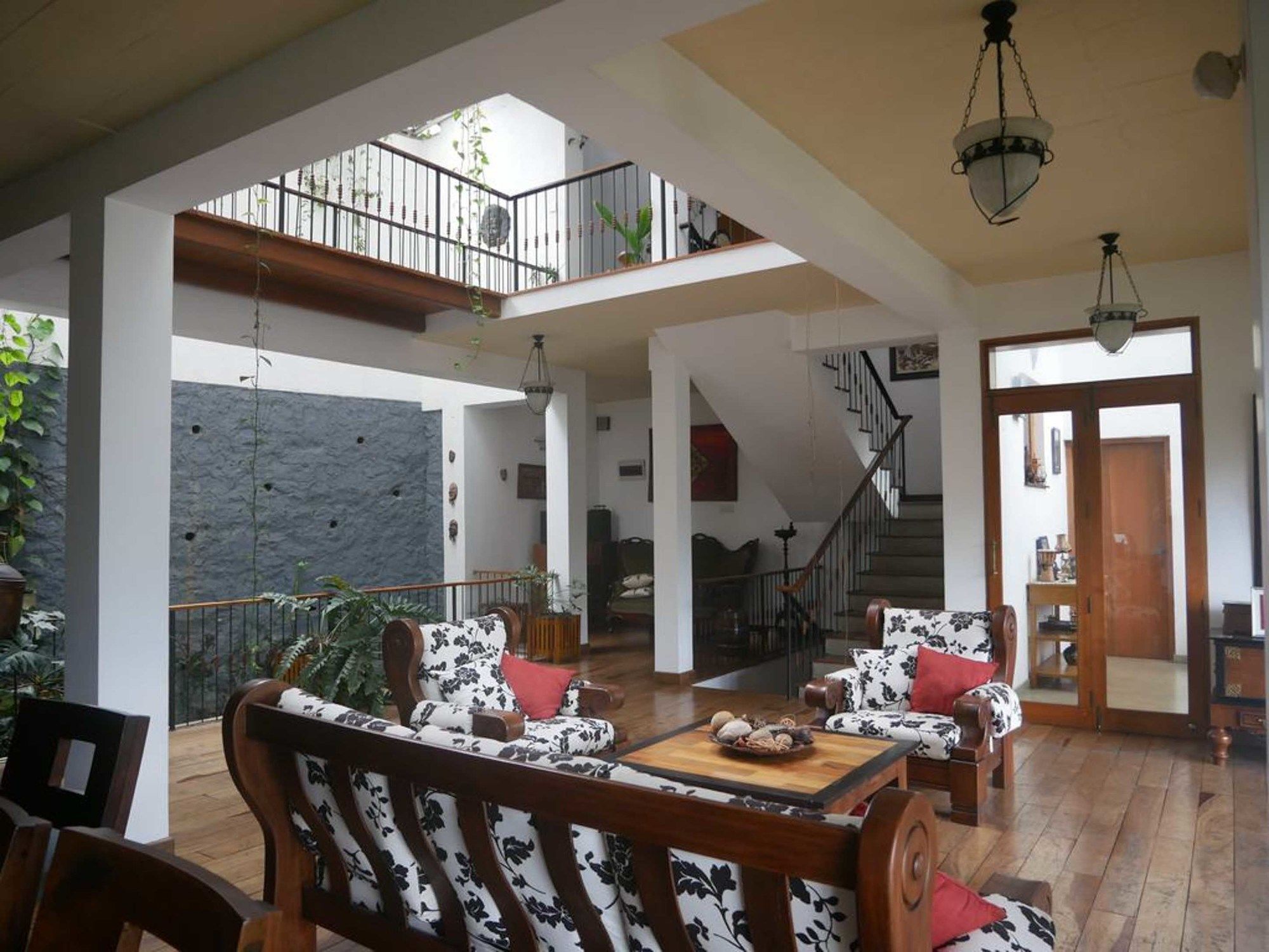 Yoho Home Away Home Κάντι Εξωτερικό φωτογραφία