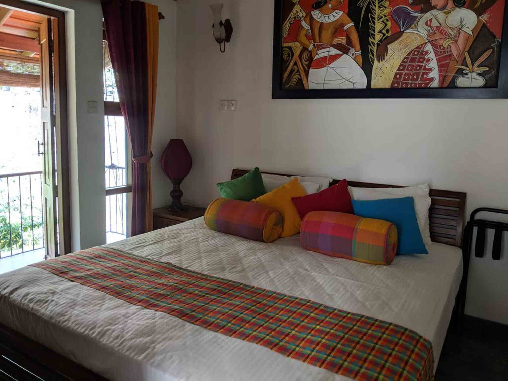 Yoho Home Away Home Κάντι Εξωτερικό φωτογραφία